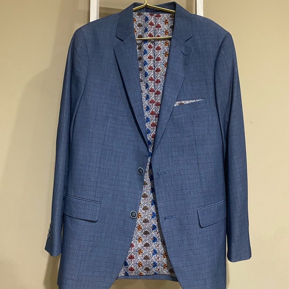 Alan Flusser Other - Alan Flusser Textured Blue Blazer with Floral Lining W/matching Pocket Square